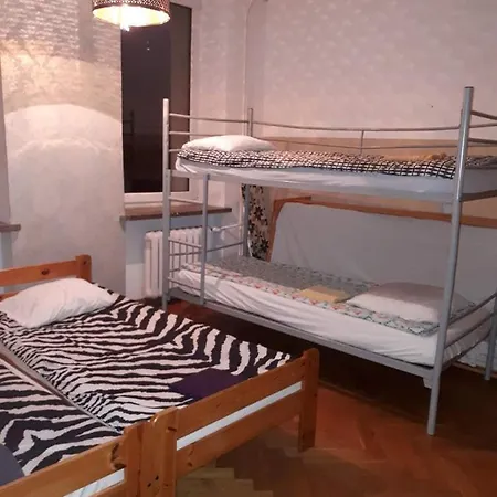 Central Warsaw Apartment * ワルシャワ